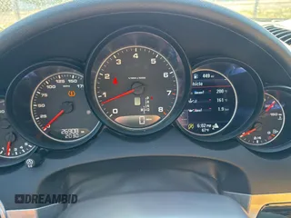 2018 Porsche Cayenne с VIN WP1AA2A22JKA07419, выставлен на аукционе Copart как лот 55361725 с пробегом 26 908 миль миль и Списание • Salvage title. История ставок и продаж доступна на DreamBid. Изображение 8.