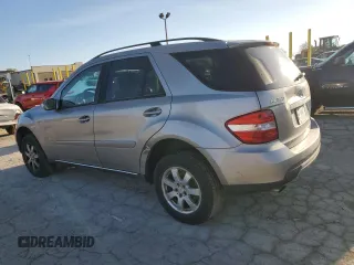 2007 Mercedes-Benz M 350 with VIN 4JGBB86E87A200743, listed as a Copart auction lot 49951635 with 184,036 mi miles and Salvage Title. Bid and sale history available at DreamBid. Image 2.