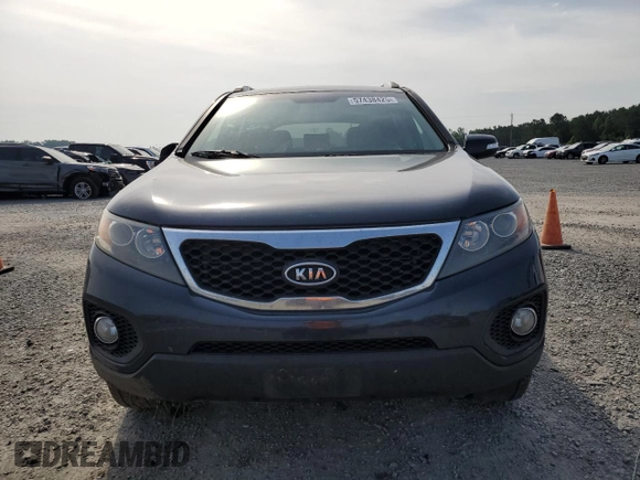 2013 Kia Sorento LX with VIN 5XYKTCA65DG314182, listed as a Copart auction lot 57438425 with 219,691 mi miles and Salvage title. Bid and sale history available at DreamBid. Image 5.