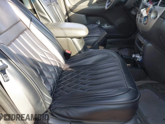 2004 Mazda Tribute LX with VIN 4F2CZ941X4KM19302, listed as a IAAI auction lot 41791389 with 123,036 mi miles. Bid and sale history available at carsss.com. Image 5.
