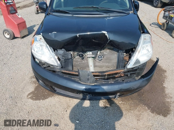 2008 Nissan Versa 1.8 S with VIN 3N1BC11E18L374733, listed as a IAAI auction lot 40022252 with 91,593 mi miles. Bid and sale history available at carsss.com. Image 6.