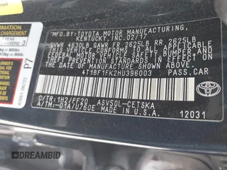 2017 Toyota Camry XLE z VIN 4T1BF1FK2HU396003, wystawiony jako IAAI lot #41792825 z przebiegiem 102 921 mil mil oraz . Historia ofert i sprzedaży dostępna na DreamBid. Obrazek 9.