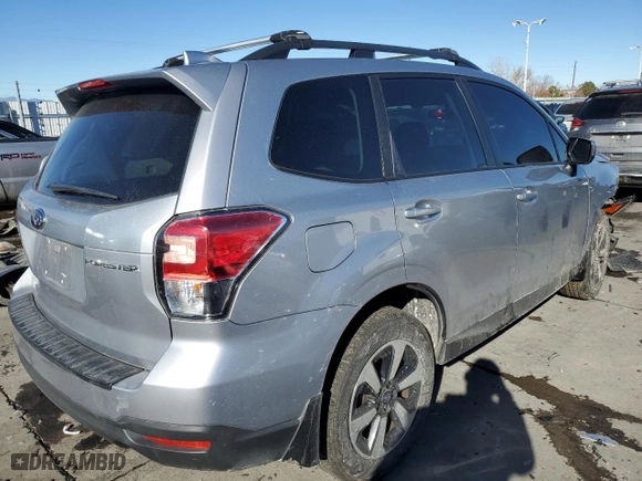 2018 Subaru Forester Premium with VIN JF2SJAGC9JH521797, listed as a Copart auction lot 88885955 with 78,618 mi miles and Salvage Title. Bid and sale history available at carsss.com. Image 3.