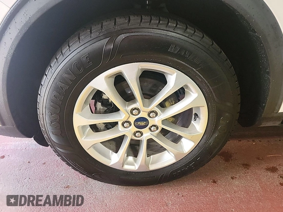2022 Ford Escape SE with VIN 1FMCU9G65NUA63784, listed as a IAAI auction lot 42570421 with 73,975 mi miles and . Bid and sale history available at DreamBid. Image 4.