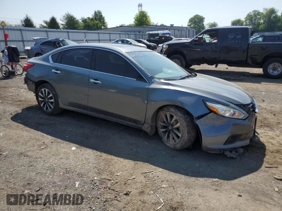 2017 Nissan Altima SV with VIN 1N4AL3APXHC222151, listed as a Copart auction lot 59560855 with 47,232 mi miles and Salvage title. Bid and sale history available at DreamBid. Image 4.