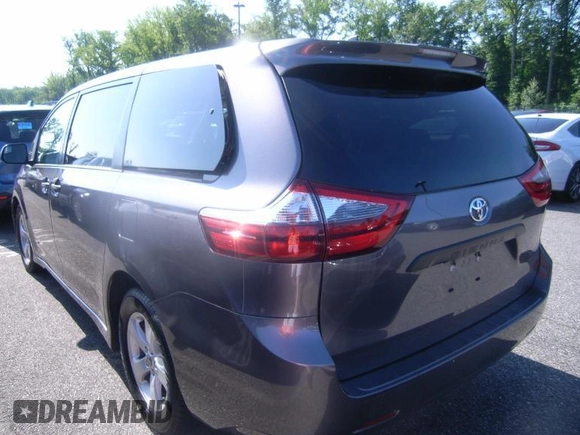2020 Toyota Sienna L with VIN 5TDZZ3DC8LS063481, listed as a IAAI auction lot 42628496 with 50,382 mi miles and . Bid and sale history available at DreamBid. Image 10.