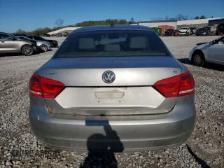 2012 Volkswagen Passat SE z VIN 1VWBH7A30CC067572, wystawiony jako Copart lot #87018124 z przebiegiem 191 468 mil mil oraz Szkoda całkowita • Salvage title. Historia ofert i sprzedaży dostępna na DreamBid. Obrazek 6.