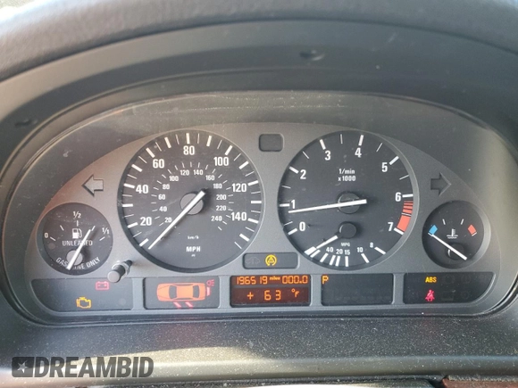 1999 BMW 5 Series 528iA with VIN WBADM6331XBY22302, listed as a Copart auction lot 43232585 with 196,519 mi miles and Clean Title. Bid and sale history available at carsss.com. Image 9.