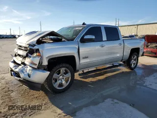 2016 Chevrolet Silverado 1500 LT with VIN 3GCUKRECXGG329376, listed as a Copart auction lot 46537605 with 124,846 mi miles and Clean Title. Bid and sale history available at DreamBid. Image 1.