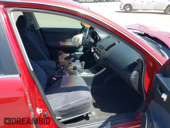 2006 Nissan Altima S z VIN 1N4AL11D06N423536, wystawiony jako IAAI lot #42279390 z przebiegiem 150 308 mil mil oraz . Historia ofert i sprzedaży dostępna na DreamBid. Obrazek 5.