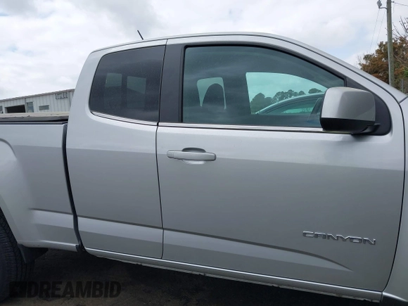 2020 GMC Canyon 4WD All Terrain w/Cloth with VIN 1GTH6CEN6L1175293, listed as a IAAI auction lot 41909988 with 13,765 mi miles. Bid and sale history available at carsss.com. Image 13.