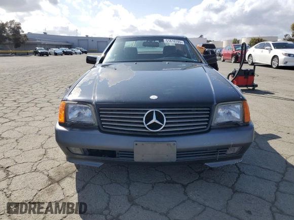 1994 Mercedes-Benz SL with VIN WDBFA63E1RF100599, listed as a Copart auction lot 51619785 with 111,720 mi miles and Clean title. Bid and sale history available at DreamBid. Image 5.