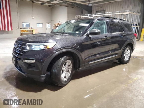 2024 Ford Explorer XLT with VIN 1FMSK7DH1RGA50482, listed as a Copart auction lot 53542645 with 33,721 mi miles and Clean Title. Bid and sale history available at carsss.com. Image 1.