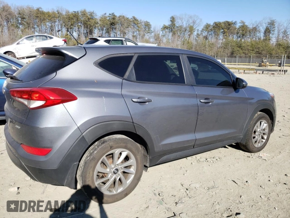 2018 Hyundai Tucson SE z VIN KM8J2CA45JU683675, wystawiony jako Copart lot #46975945 z przebiegiem 108 781 mil mil oraz Szkoda całkowita • Salvage title. Historia ofert i sprzedaży dostępna na DreamBid. Obrazek 3.