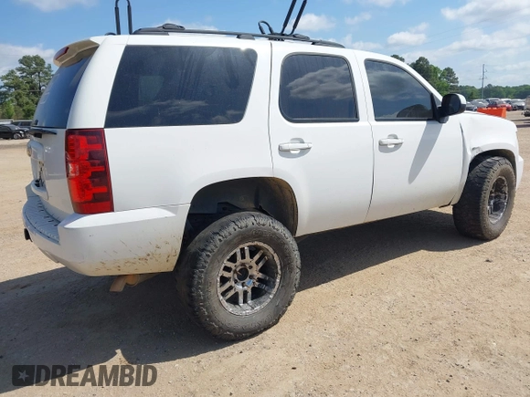 2012 Chevrolet Tahoe LS z VIN 1GNSCAE02CR230483, wystawiony jako IAAI lot #42071934 z przebiegiem 169 050 mil mil oraz . Historia ofert i sprzedaży dostępna na DreamBid. Obrazek 4.