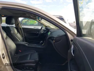 2014 Cadillac ATS Standard RWD z VIN 1G6AA5RA0E0103116, wystawiony jako IAAI lot #42116348 z przebiegiem 133 956 mil mil oraz . Historia ofert i sprzedaży dostępna na DreamBid. Obrazek 5.
