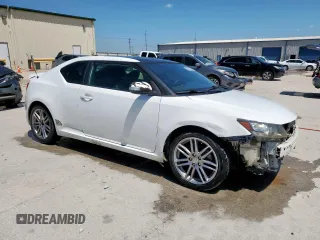 2013 Scion tC z VIN JTKJF5C78D3064325, wystawiony jako Copart lot #53845325 z przebiegiem 169 420 mil mil oraz Szkoda całkowita • Salvage title. Historia ofert i sprzedaży dostępna na DreamBid. Obrazek 4.