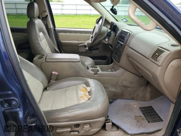 2004 Ford Explorer Eddie Bauer с VIN 1FMZU64W54UC06910, выставлен на аукционе Copart как лот 70984024 с пробегом 236 830 миль миль и Списание • Salvage title. История ставок и продаж доступна на DreamBid. Изображение 7.
