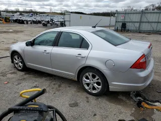 2012 Ford Fusion SE with VIN 3FAHP0HA1CR402020, listed as a Copart auction lot 55235205 with 177,028 mi miles and Non Repairable. Bid and sale history available at DreamBid. Image 2.