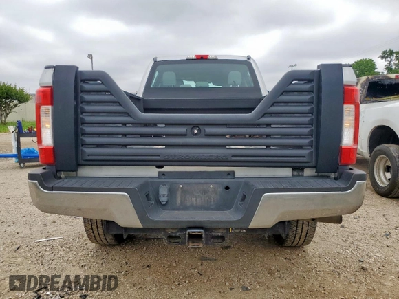 2017 Ford F-350 Platinum с VIN 1FT8W3BT1HEC67138, выставлен на аукционе Copart как лот 58471145 с пробегом 152 278 миль миль и Списание • Salvage title. История ставок и продаж доступна на DreamBid. Изображение 6.