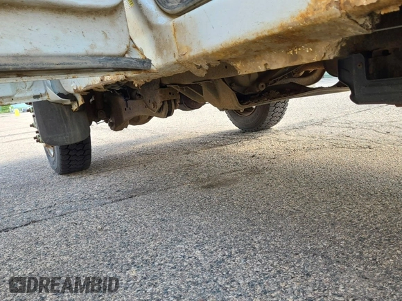 2011 Ford F-350 Platinum с VIN 1FT7W3B60BEB77928, выставлен на аукционе IAAI как лот 42626946 с пробегом 429 347 миль миль и . История ставок и продаж доступна на DreamBid. Изображение 24.