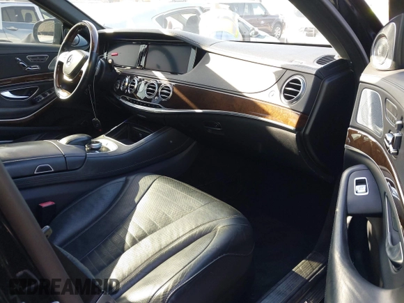2014 Mercedes-Benz S 550 z VIN WDDUG8CBXEA039906, wystawiony jako IAAI lot #42323455 z przebiegiem 96 692 mil mil oraz . Historia ofert i sprzedaży dostępna na DreamBid. Obrazek 5.