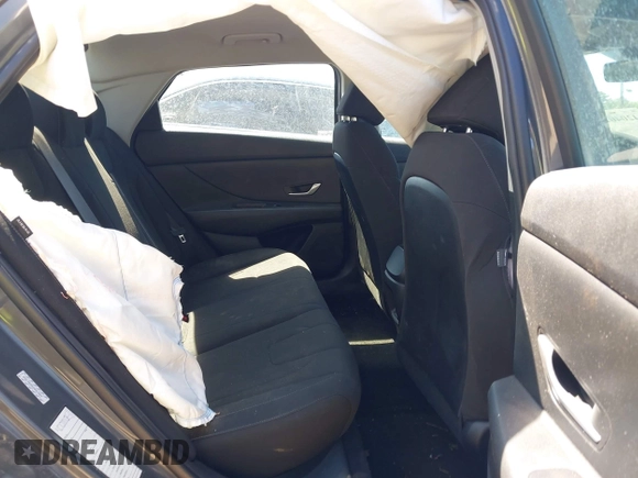 2024 Hyundai Elantra SEL z VIN KMHLM4DG4RU651049, wystawiony jako IAAI lot #42040179 z przebiegiem 37 852 mil mil oraz . Historia ofert i sprzedaży dostępna na DreamBid. Obrazek 8.