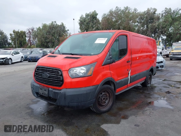 2019 Ford Transit with VIN 1FTYE1YMXKKA80772, listed as a IAAI auction lot 39910159 with 117,427 mi miles. Bid and sale history available at carsss.com. Image 2.