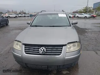 2003 Volkswagen Passat GLS with VIN WVWVD63B53E166063, listed as a IAAI auction lot 41482200 with 197,309 mi miles. Bid and sale history available at carsss.com. Image 12.