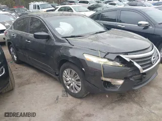 2013 Nissan Altima 2.5 SL with VIN 1N4AL3AP5DN437340, listed as a IAAI auction lot 41929431 with 196,520 mi miles. Bid and sale history available at carsss.com. Image 1.