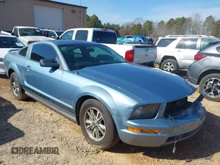 2005 Ford Mustang Deluxe z VIN 1ZVFT80N955169470, wystawiony jako IAAI lot #41485406 z przebiegiem 151 116 mil mil oraz . Historia ofert i sprzedaży dostępna na DreamBid. Obrazek 1.