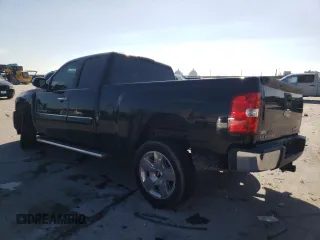 2011 Chevrolet Silverado 1500 LT with VIN 1GCRCSE02BZ450685, listed as a Copart auction lot 50261105 with 95,386 mi miles and Salvage Title. Bid and sale history available at DreamBid. Image 2.