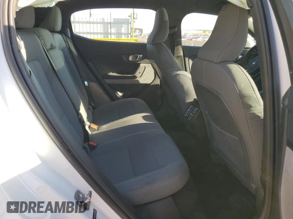 2021 Polestar 2 Launch Edition z VIN LPSED3KA1ML018098, wystawiony jako Copart lot #50604005 z przebiegiem 131 142 mil mil oraz Czysty tytuł • Clean title. Historia ofert i sprzedaży dostępna na DreamBid. Obrazek 10.