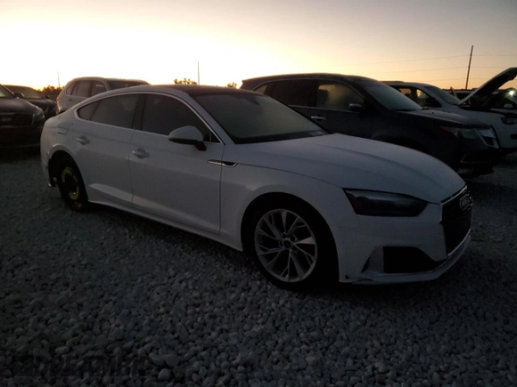 2022 Audi A5 Sportback Premium with VIN WAUABCF54NA014307, listed as a Copart auction lot 71891573 with 25,486 mi miles. Bid and sale history available at carsss.com. Image 4.