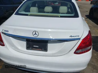 2015 Mercedes-Benz C 300 Luxury with VIN 55SWF4KB9FU035143, listed as a IAAI auction lot 41898353 with 140,699 mi miles and . Bid and sale history available at DreamBid. Image 16.