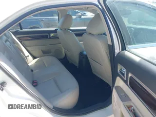 2009 Lincoln MKZ with VIN 3LNHM26T59R610490, listed as a IAAI auction lot 42029239 with 39,539 mi miles and . Bid and sale history available at DreamBid. Image 8.