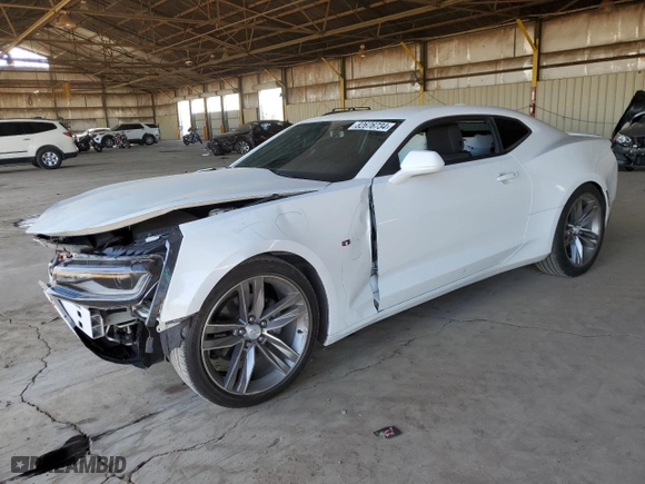 2017 Chevrolet Camaro 1LT with VIN 1G1FB1RS2H0133636, listed as a Copart auction lot 82676734 with 96,129 mi miles and Salvage Title. Bid and sale history available at carsss.com. Image 1.