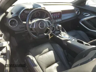 2020 Chevrolet Camaro 2SS z VIN 1G1FH1R71L0121528, wystawiony jako Copart lot #48590635 z przebiegiem 8 256 mil mil oraz Szkoda całkowita • Salvage title. Historia ofert i sprzedaży dostępna na DreamBid. Obrazek 8.