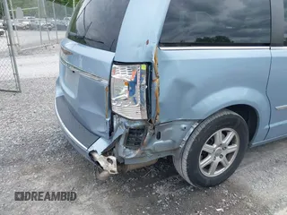 2013 Chrysler Town & Country Touring with VIN 2C4RC1BG6DR526577, listed as a IAAI auction lot 42204456 with 179,696 mi miles and . Bid and sale history available at DreamBid. Image 6.