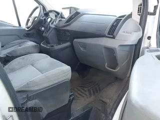 2016 Ford Transit Cargo с VIN 1FTYR1ZM5GKA58477, выставлен на аукционе IAAI как лот 41829410 с пробегом 186 669 миль миль и . История ставок и продаж доступна на DreamBid. Изображение 5.
