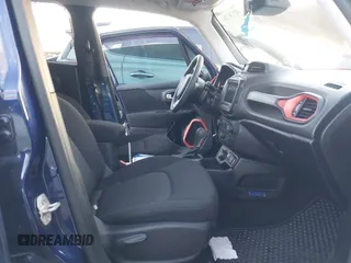 2018 Jeep Renegade Sport с VIN ZACCJBAB5JPH72818, выставлен на аукционе IAAI как лот 42136526 с пробегом 48 854 миль миль и . История ставок и продаж доступна на DreamBid. Изображение 5.