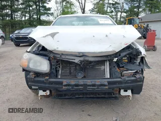 2009 Kia Spectra EX with VIN KNAFE221195609687, listed as a IAAI auction lot 42138825 with 105,170 mi miles. Bid and sale history available at carsss.com. Image 6.