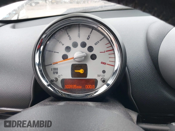 2012 MINI Countryman S with VIN WMWZC5C5XCWL55727, listed as a IAAI auction lot 41729968 with 103,935 mi miles and . Bid and sale history available at DreamBid. Image 7.