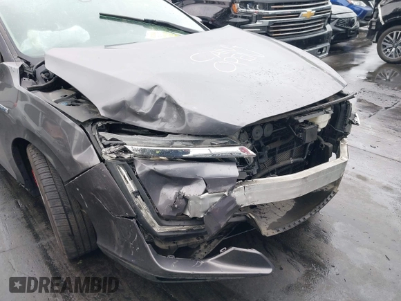 2018 Honda Clarity Plug-In Hybrid with VIN JHMZC5F19JC021696, listed as a IAAI auction lot 41920191 with 1 mi miles. Bid and sale history available at carsss.com. Image 6.