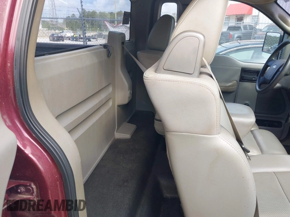 2006 Ford F-150 XL with VIN 1FTRF14W96NB07411, listed as a IAAI auction lot 42078713 with 238,462 mi miles. Bid and sale history available at carsss.com. Image 8.