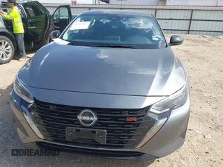 2025 Nissan Sentra SR z VIN 3N1AB8DV6SY307980, wystawiony jako IAAI lot #42548422 z przebiegiem 5 164 mil mil oraz . Historia ofert i sprzedaży dostępna na DreamBid. Obrazek 12.
