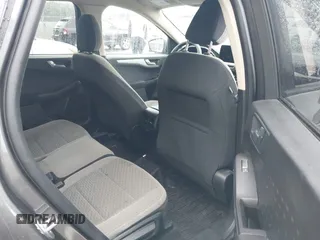 2020 Ford Escape SE z VIN 1FMCU9G65LUC57664, wystawiony jako IAAI lot #42439077 z przebiegiem 48 120 mil mil oraz . Historia ofert i sprzedaży dostępna na DreamBid. Obrazek 8.