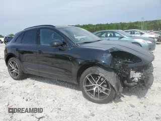 2025 Porsche Macan with VIN WP1AA2A52SLB05954, listed as a Copart auction lot 52424065 with 1,320 mi miles and Salvage title. Bid and sale history available at DreamBid. Image 4.