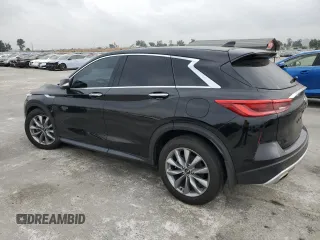 2021 Infiniti QX50 Pure z VIN 3PCAJ5AA4MF105024, wystawiony jako Copart lot #63425953 z przebiegiem 15 143 mil mil oraz . Historia ofert i sprzedaży dostępna na DreamBid. Obrazek 2.