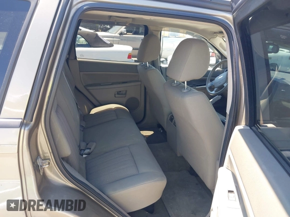 2005 Jeep Grand Cherokee Laredo with VIN 1J4GR48K25C501943, listed as a IAAI auction lot 42767465 with 132,247 mi miles and . Bid and sale history available at DreamBid. Image 8.